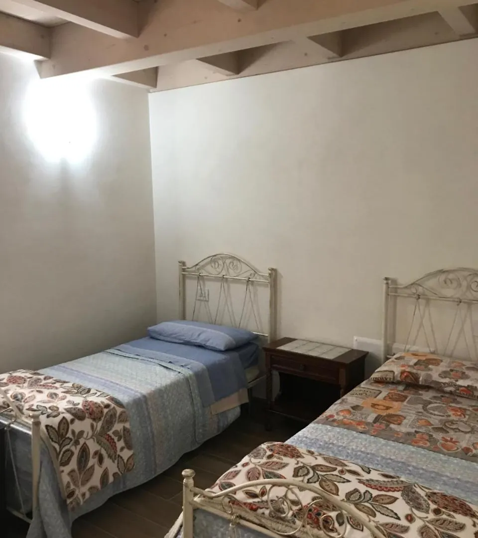 La Piazzetta Hotel Goito  Kro