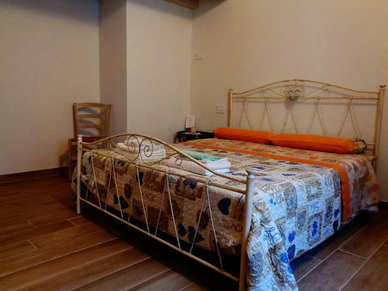 La Piazzetta Hotel Goito  Kro