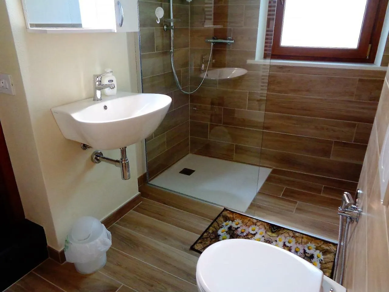 La Piazzetta Hotel Goito  0*, Goito (Lombardy) Italien
